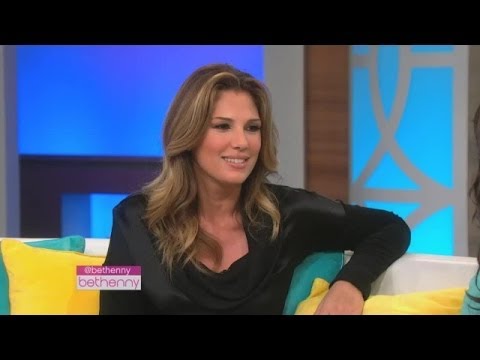 Daisy Fuentes on Dating