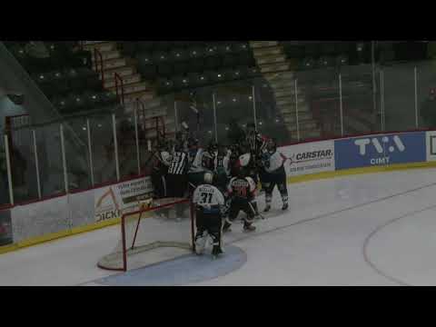 BRAWL - Dylan Labbé vs Philippe Charbonneau + Christophe Losier vs Michael Ward