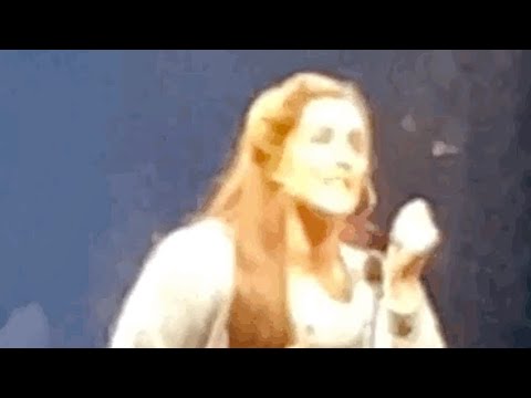 Lucie Jones I Dreamed A Dream (Incredible Option Up) | Les Mis Concert Slime Tutorial