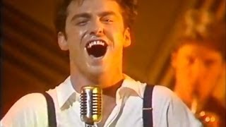 Wet Wet Wet - Hold Back The River - Wogan