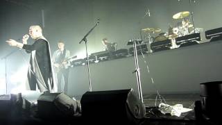 EVERYTHING EVERYTHING CARDIFF 7/11/2015 ZERO PHARAOH