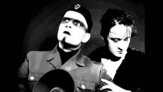 Silke Bischoff... Under Your Skin