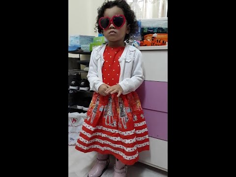 Raheemah's vlog (enjoying to dance on the top of the chair)