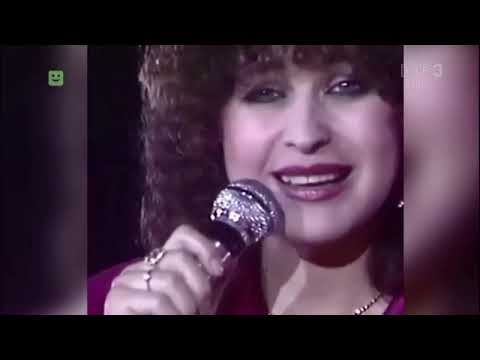 Krystyna Giżowska - Artyści Znani i Nieznani