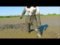 9 The Girl Wearing White High Heeled Boots Struggled To Escape After Getting Stuck In The Mud