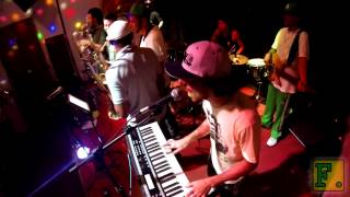 preview picture of video 'A Sombra da Maldade (Cidade Negra) - Fibrazuka's na Jam Session da Lapa, 14/05/2014'