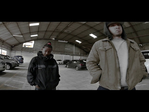 La Esencia ::  Giorgio Masplatino - Vespa - Bronson :: VíDEO OFICIAL :: 593