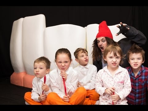 Veselé zúbky - rozprávka s pesničkou ZUBOŽRÚT - 1/5