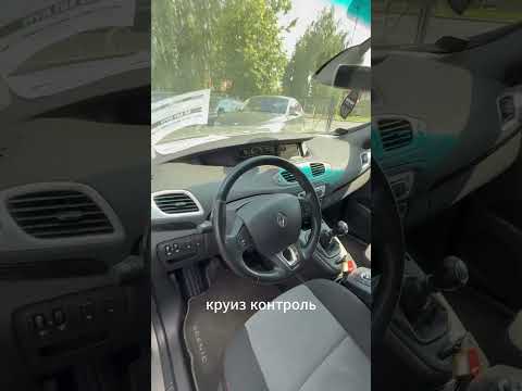 фото renault grand scenic iii 0