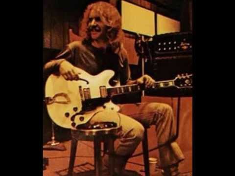 TOM FOGERTY PERFORMING LODI-LIVE 1982-RARE!!!