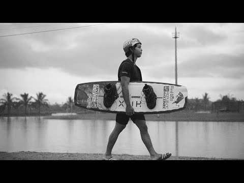 RALPH TRINIDAD - WAKEBOARD  REDBULL -CARAMOAN ISLAND