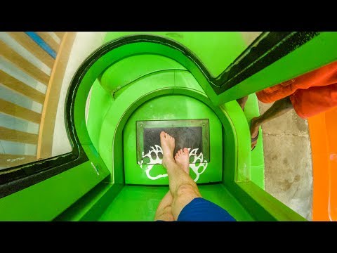 Kalahari Resort Wisconsin Dells - Green Sahara Sidewinder | SuperLOOP Trapdoor Slide