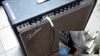 Video thumbnail for Fender Super Reverb 1969 Silverface/Blackface  AB763 short test by Musicman World