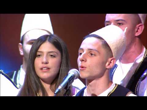 Grupi polifonik starton Soirée-në Tepelenase