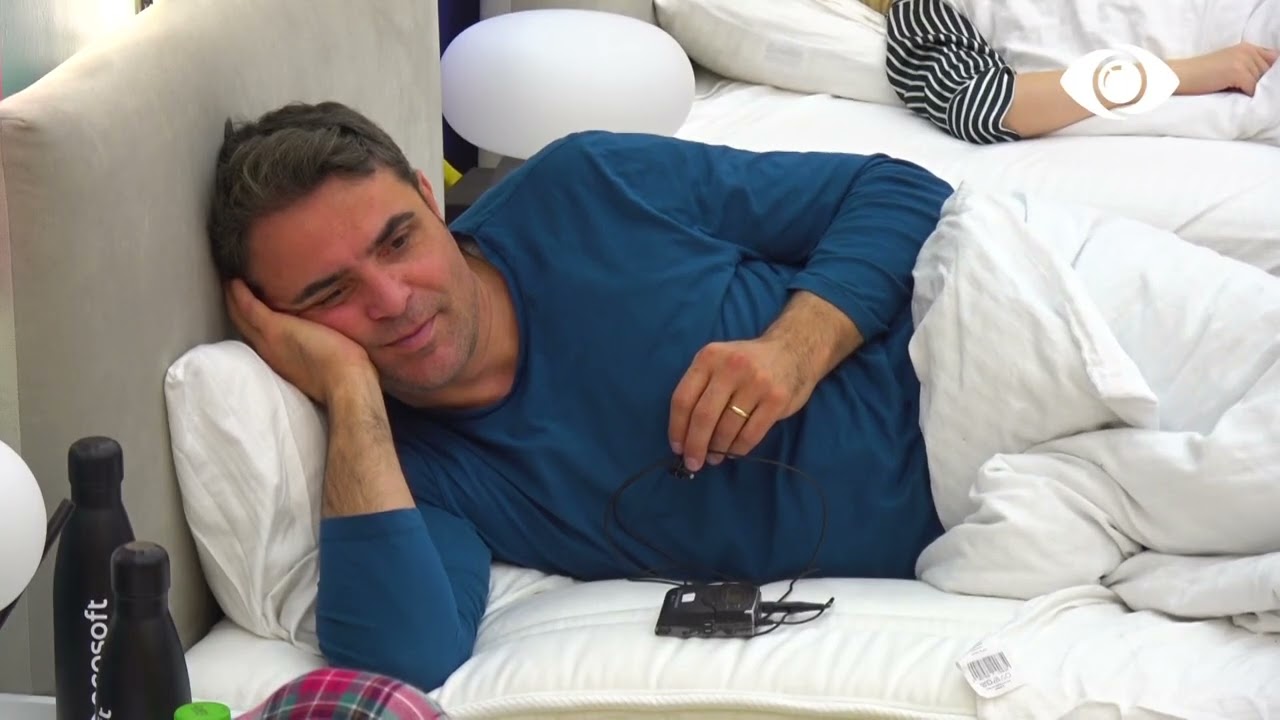 Armaldo bisedon me Oltën: Ja kush del në finale!