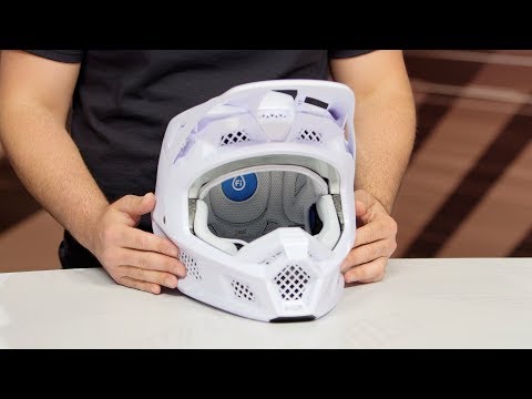Fox Racing V3 Helmet Review