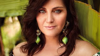 Sibel Can - Diken Mi Gül Mü? (feat. Eypio) - (Official Lyric Video)