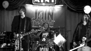 Chasing Dreams (Miss Fortune Cover)