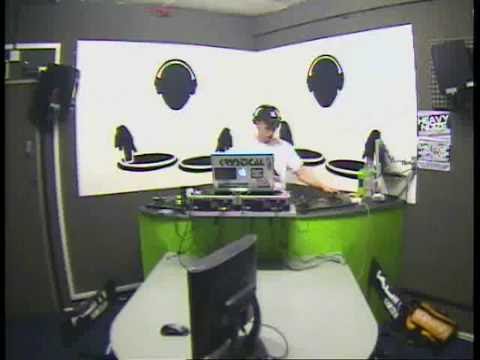 DJ KRYSTICAL B2B DJ LOGAN D 20-8-10.