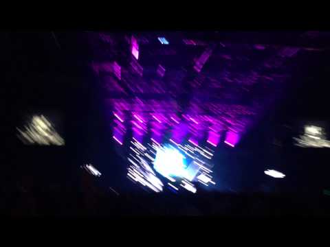 M.E.G. & N.E.R.A.K (Stadium live Moscow 20.12.14)