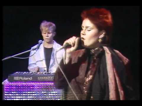 Yazoo (  Yaz )   --   Don' t   Go  [[  Official   Video  ]]   HD