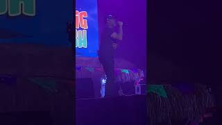 “One love” ❤️ Hootiefest