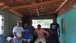 Colocando o telhado assiste até o final do vídeo tem surpresa?