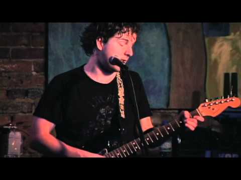 download lagu mp3 mp4 Evan Bliss, download lagu Evan Bliss gratis, unduh video klip Evan Bliss