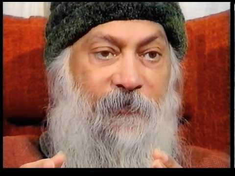 OSHO:占星術、塔羅牌和其他占卜工具 (OSHO: Oracles, Tarot and Other Divination Tools)