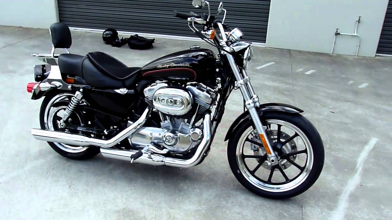 Harley-Davidson 2011 883 SuperLow