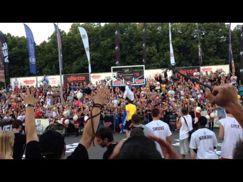 Justin Darlington (Jus Fly),  Ghetto Basket Sprite Slam Dunk 2014, Riga, Latvia
