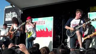 Emarosa - Truth Hurts While Laying On Your Back (Live) Vans Warped Tour 2010 in Las Cruces N.M.