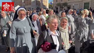 Jubileusz 2025: Siostry zakonne pielgrzymują do Drzwi Świętych