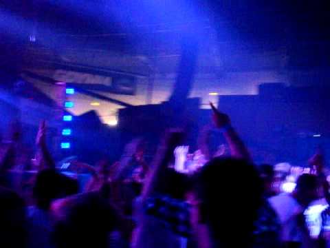 Dayglow Poland 2012 - Bassjackers 6/8