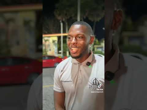 Baleadas del parque la Ceiba Atlántida, #history Honduras  😋😋🥩