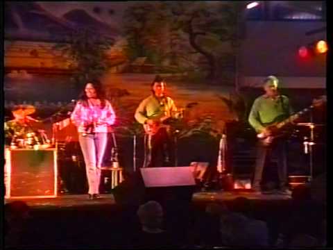 Waarom huil je nonan manis  -  Justine Pelmelay & The Entertainers