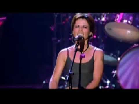 the cranberries live in paris