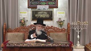 הרב זמיר כהן  •  שאלות המצויות בחנוכה (בית הכנסת מוסאיוף - ערוץ חדש) - התמונה מוצגת ישירות מתוך אתר האינטרנט יוטיוב. זכויות היוצרים בתמונה שייכות ליוצרה. קישור קרדיט למקור התוכן נמצא בתוך דף הסרטון