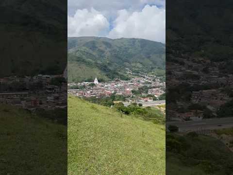 Cisneros de fondo #caminata #cisneros #antioquia #colombia