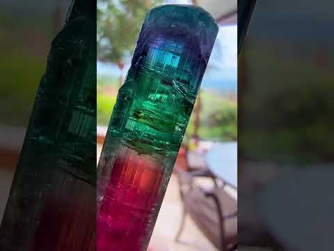 Emerald from Minas Gerais, 26.5 g | Fine Mineral Specimen