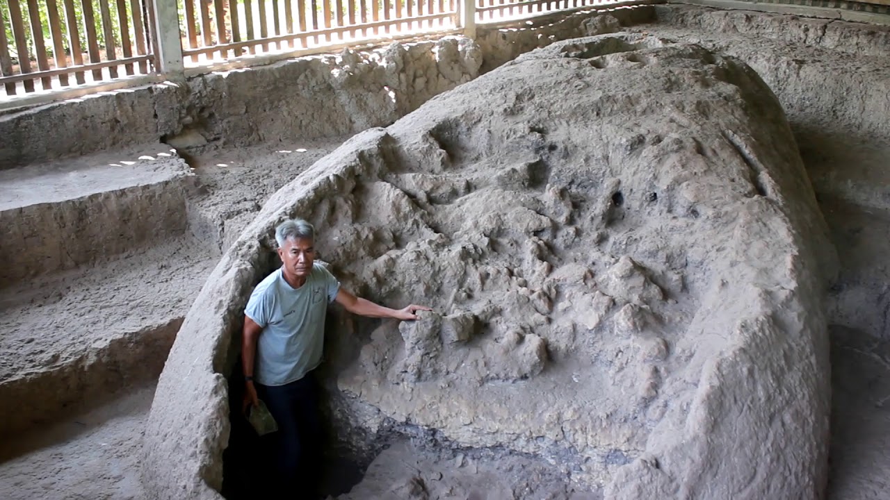 Ban Bo Suak Kiln Site and Glazed Ceramics