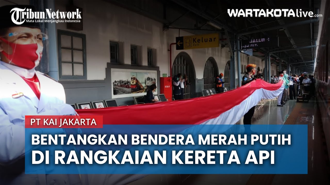 KAI Daop 1 Jakarta Bentangkan Bendera Merah Putih di Rangkaian Kereta Api