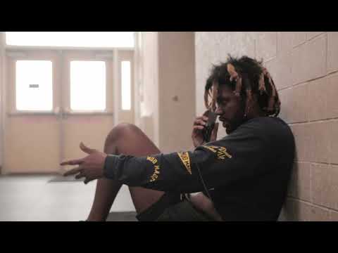 MAKING PEOPLE RECOGNIZE ME AS AN ARTIST 