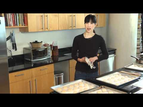 How to Make French Macarons