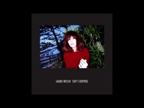 Laura Welsh – Breathe Me In (  Soft Control )