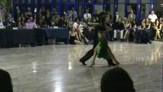 Josè Almar y Juliana Aparicio - 5° Apulia Tango Festival - Bari 01.06.12 - Milonga.MPG