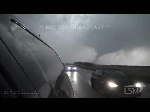 04-04-2023 Lewistown, IL - Tornado and Crazy Motership Supercell