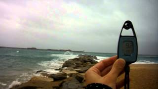 preview picture of video 'Palamós 19-1-2013 lluvia y kite'