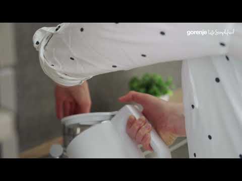 Gorenje | Virdulys | K15DWW | Electric | 2200 W | 1.5 L | Plastic/Metal | 360° rotational base | Baltas video
