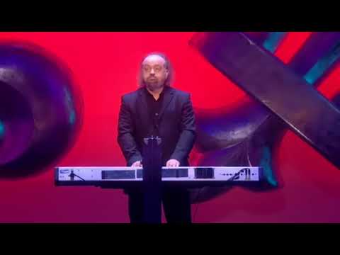 download lagu mp3 mp4 Bill Bailey Live, download lagu Bill Bailey Live gratis, unduh video klip Bill Bailey Live